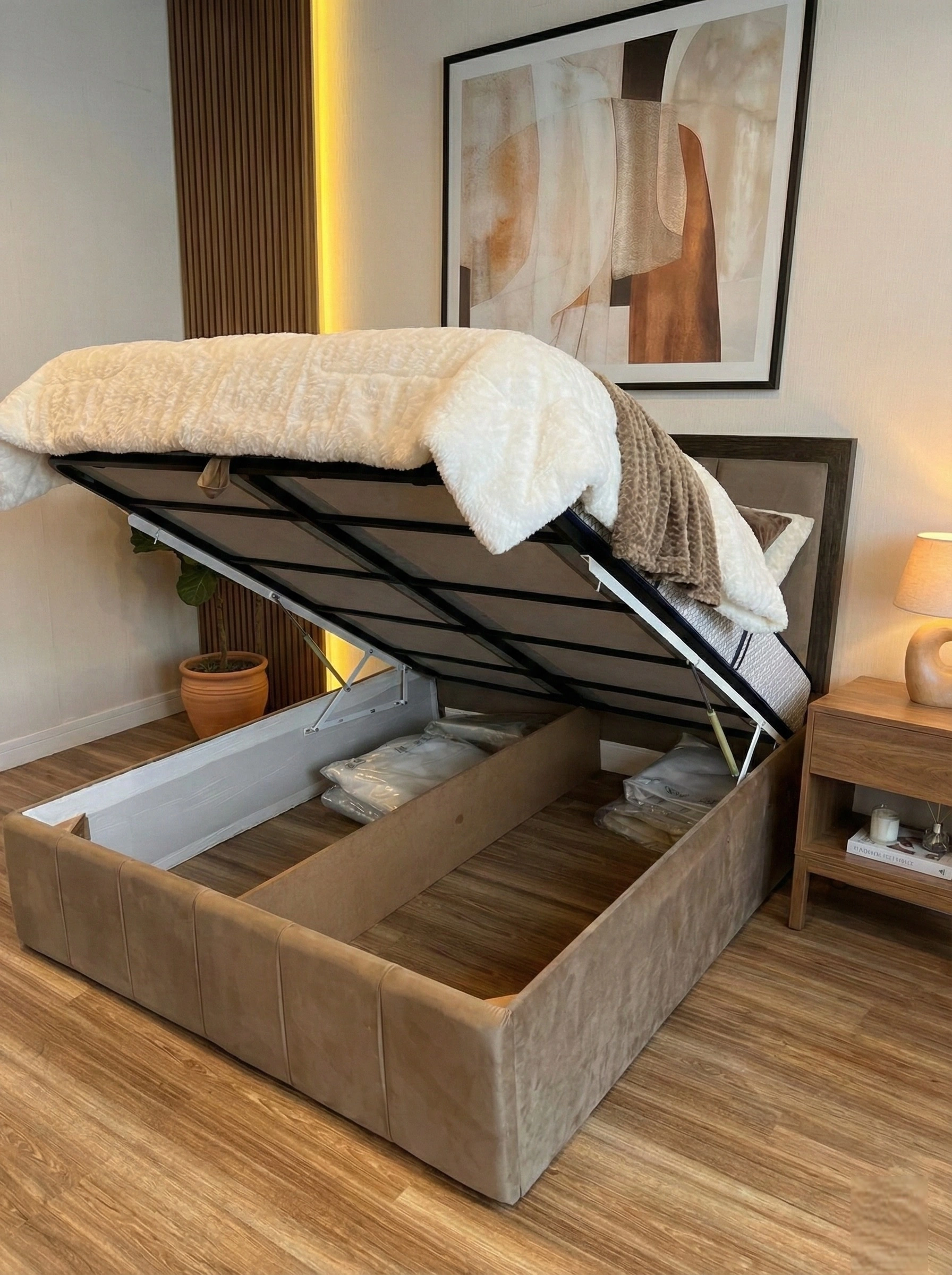 سرير منزلي من القماش والخشب مع تخزين