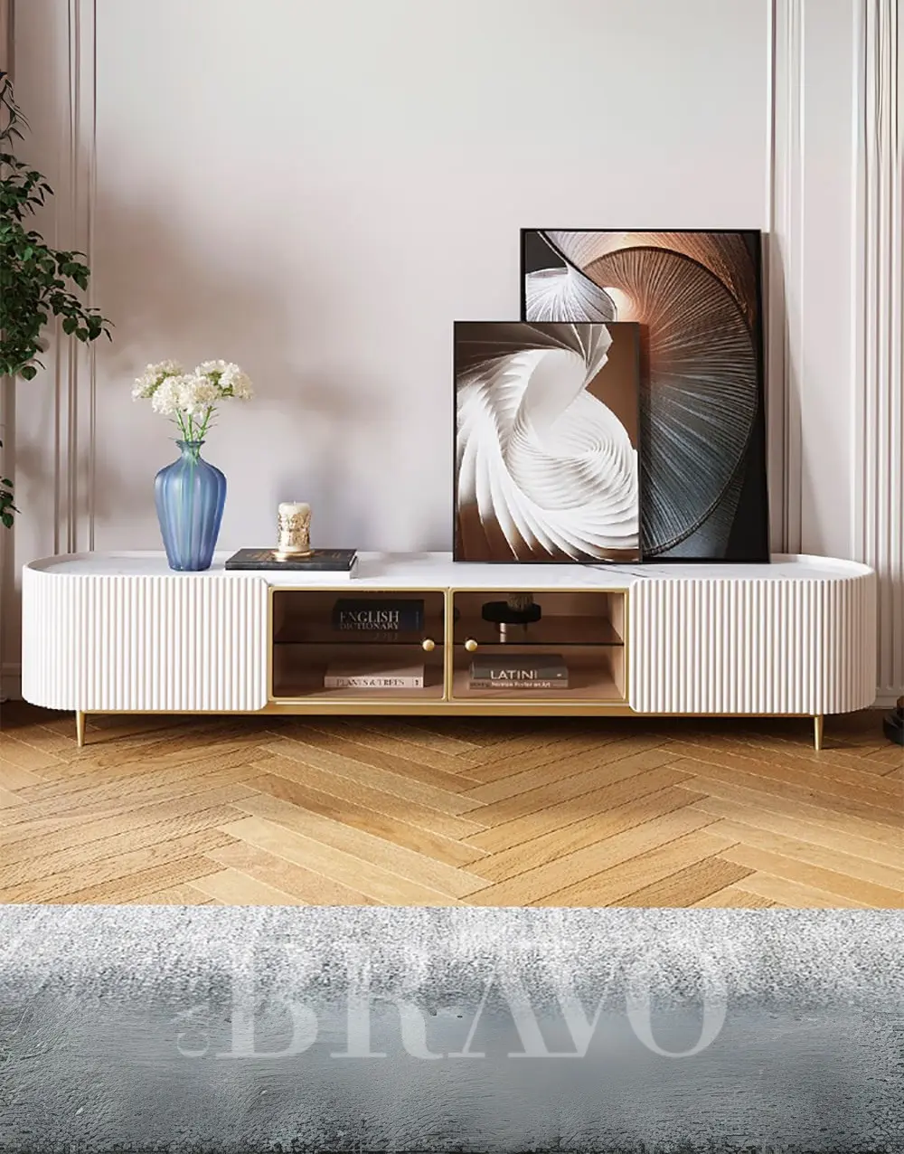 وحدة  تلفزيون ماربيلا لوكس