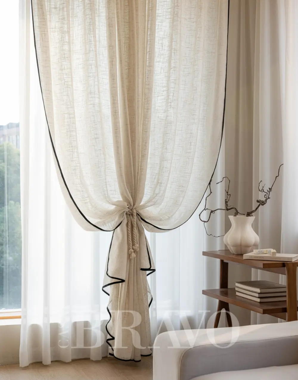 ستائر كتان شفافة أنيقة مع حواف سوداء - ستائر بسيطة للديكورات الداخلية الحديثة